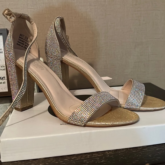 De Blossom Britt Nude Pump - Picture 1 of 3